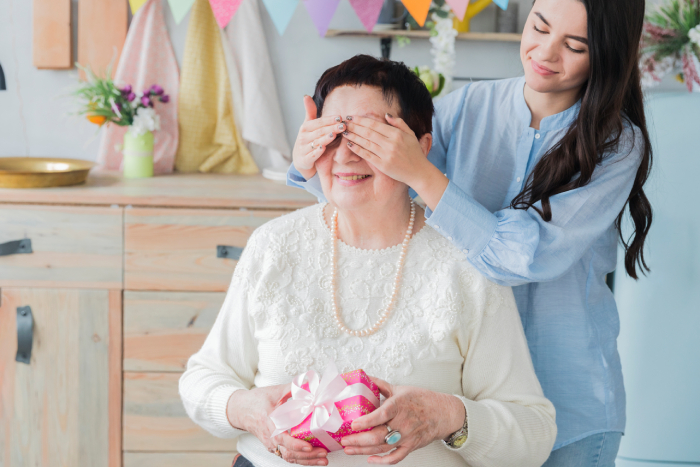 Coole Geschenkideen für ältere Damen zum 60 Geburtstag- Zelebrieren einzigartige Momente!