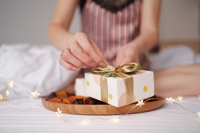 Nachhaltige Geschenkidee für Frauen zu suchen, geht so einfach!