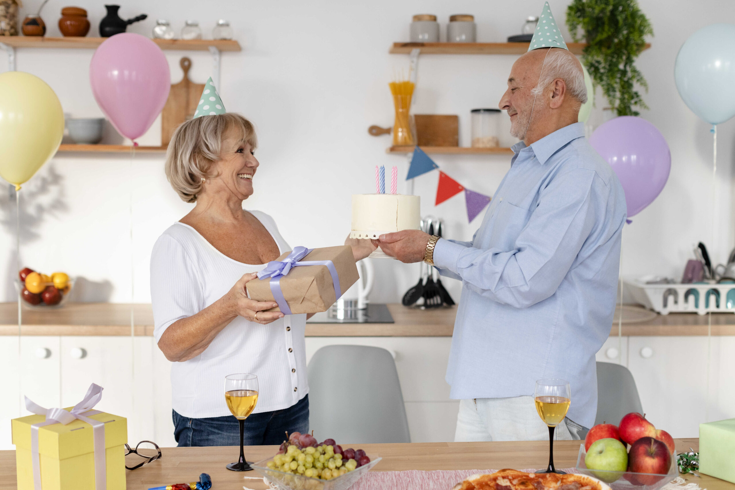 Geschenkideen für ältere Paare| Zeigen der Respekt