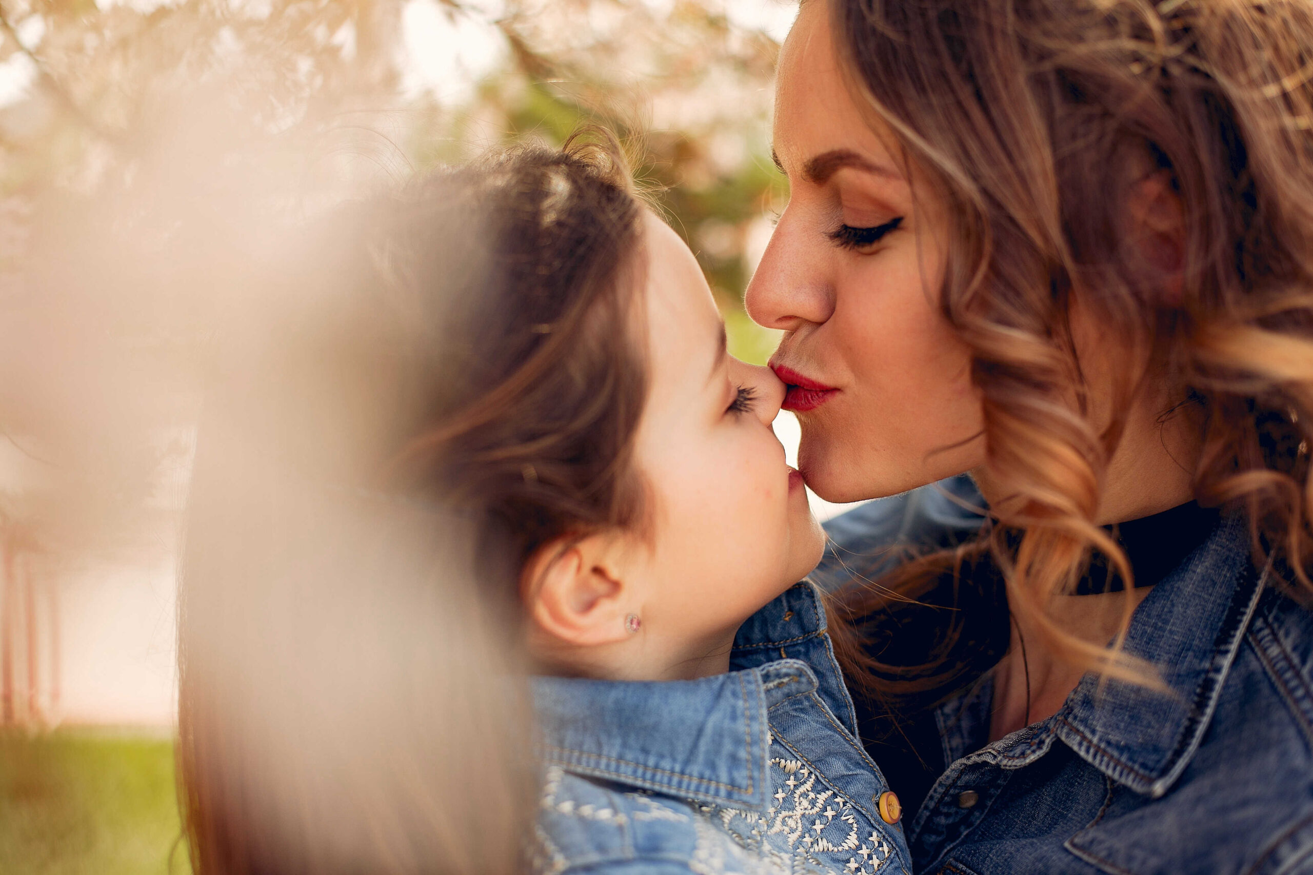 Mamas Liebe ist das schönste Gemälde, das mein Leben bunt und strahlend macht.