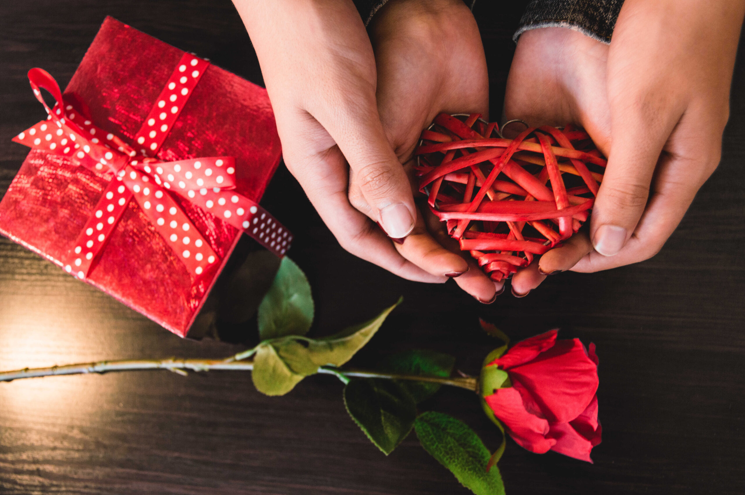 Kleines Geschenk zum Valentinstag für Frauen - Aufrichtigkeit und Wertschätzung für Ihre Partner