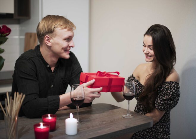 19+ Valentinstag Geschenk für Freundin mit Liebe gewählt