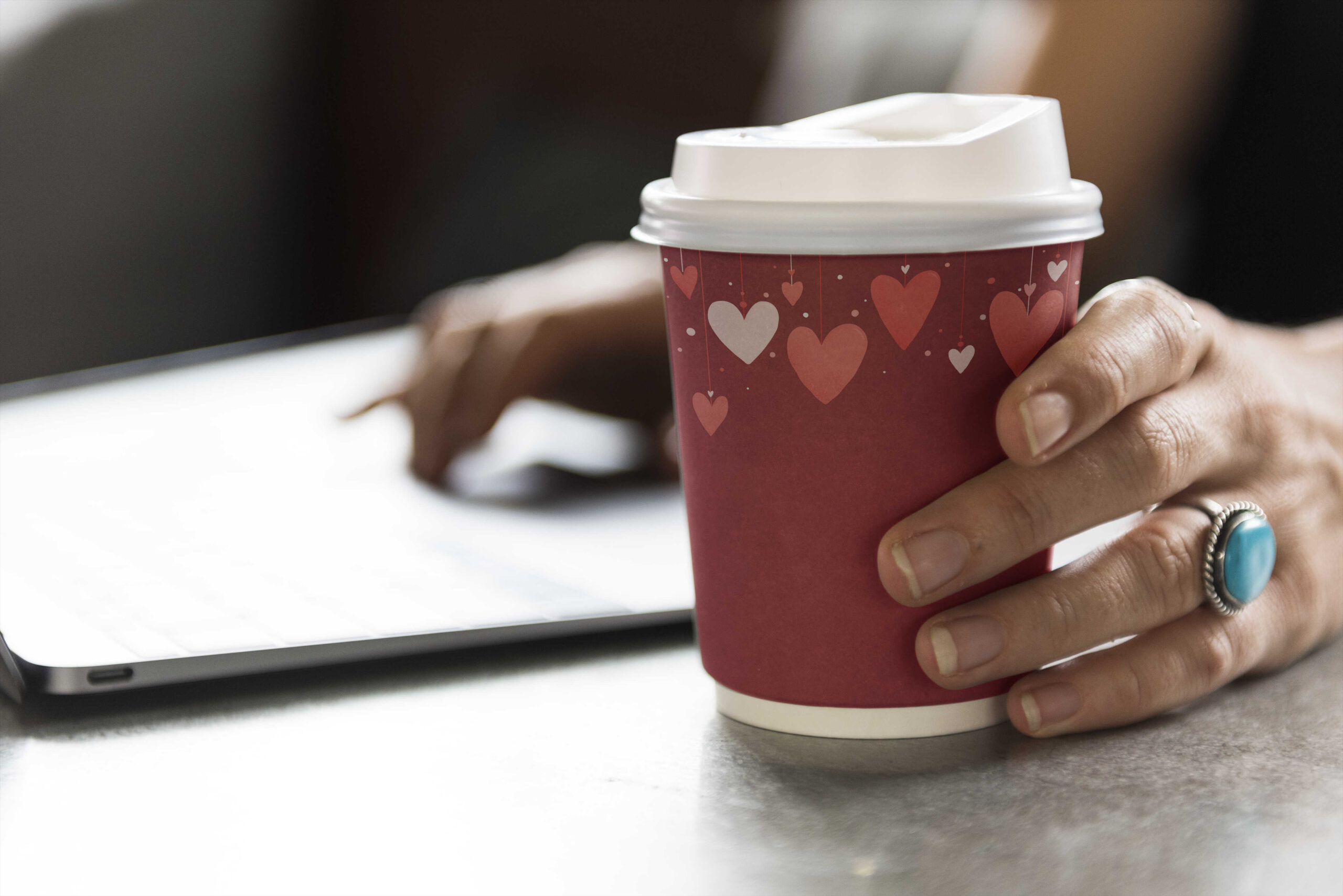 Handmade Kaffeebecher - ideale Valentinstag Geschenk für Freundin. die Kaffeeliebhaber sind!