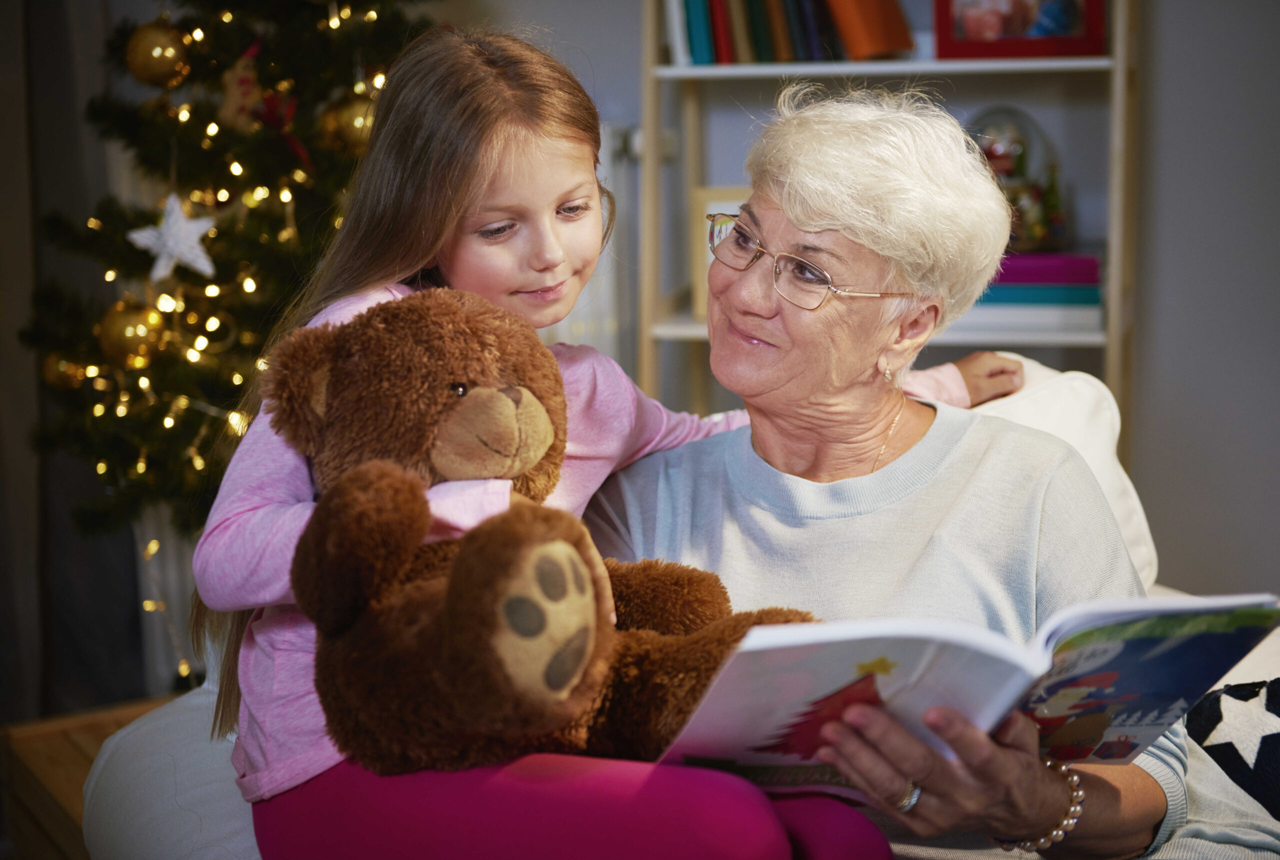 Wünschen Sie Ihrer Oma unzählige warme und liebevolle Momente im Kreise der Familie, die ihre Tage mit Glück und Zufriedenheit erfüllen.